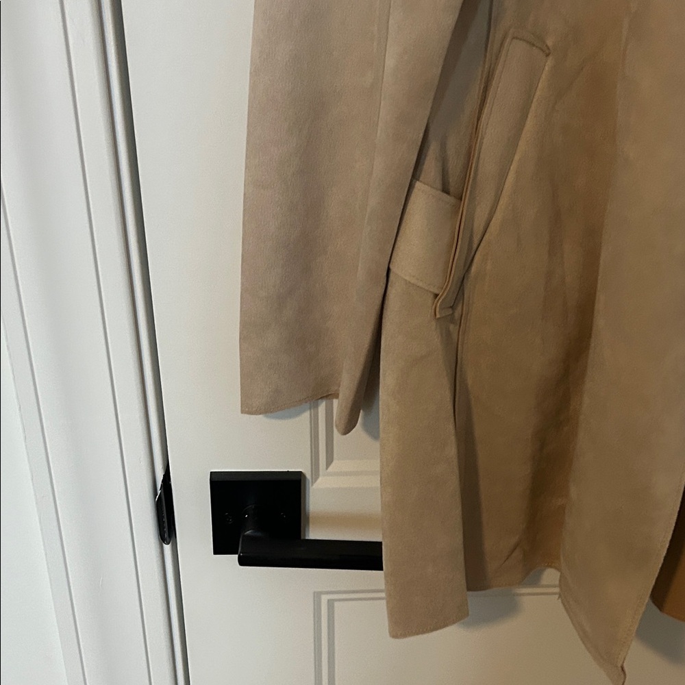 Magaschoni Beige Draped Trench Coat - Picture 6 of 15